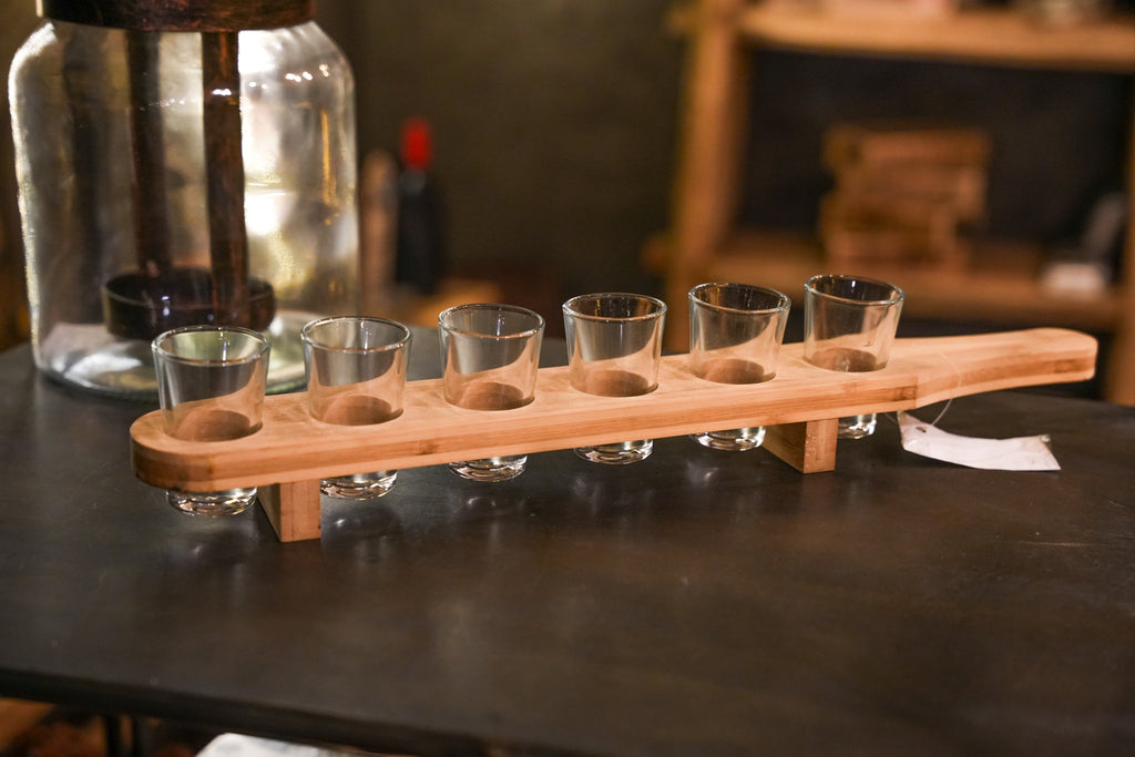 Plank met 6 shotglaasjes 40ml