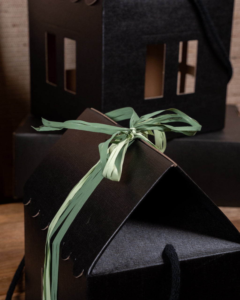 Huis zwart Seta Nero 23x23x26/36cm